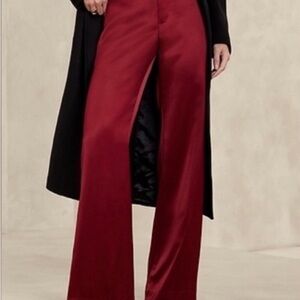 NEW NEVER WORN - Banana Republic Maine Satin Wide Leg Pants Red/Burgundy - Sz S